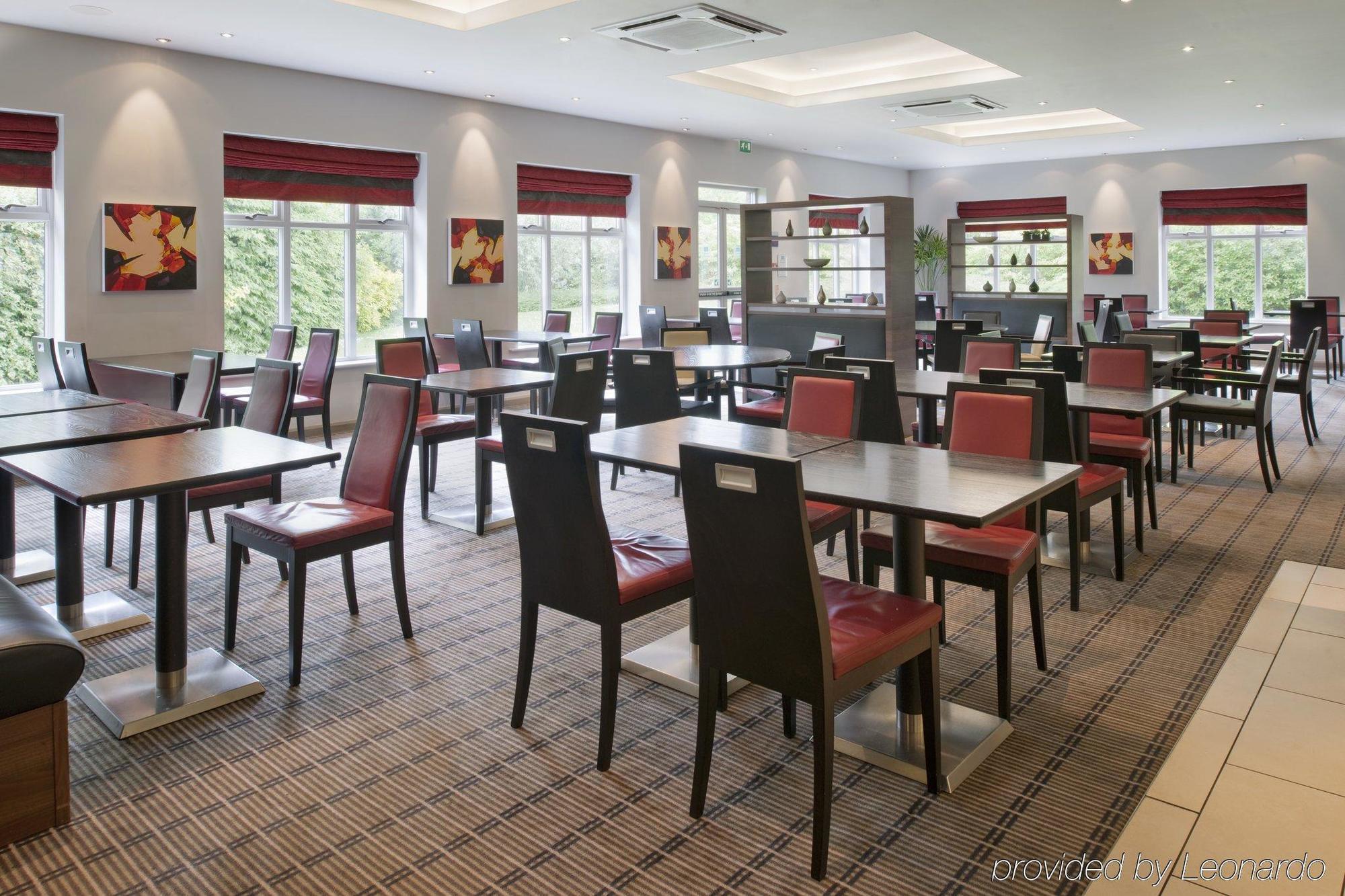 ホリデイ イン エクスプレス ストーク オン トレント Stoke-on-Trent 設備 写真